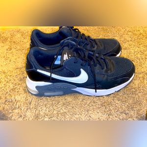 Nike air max. Size 8.5.